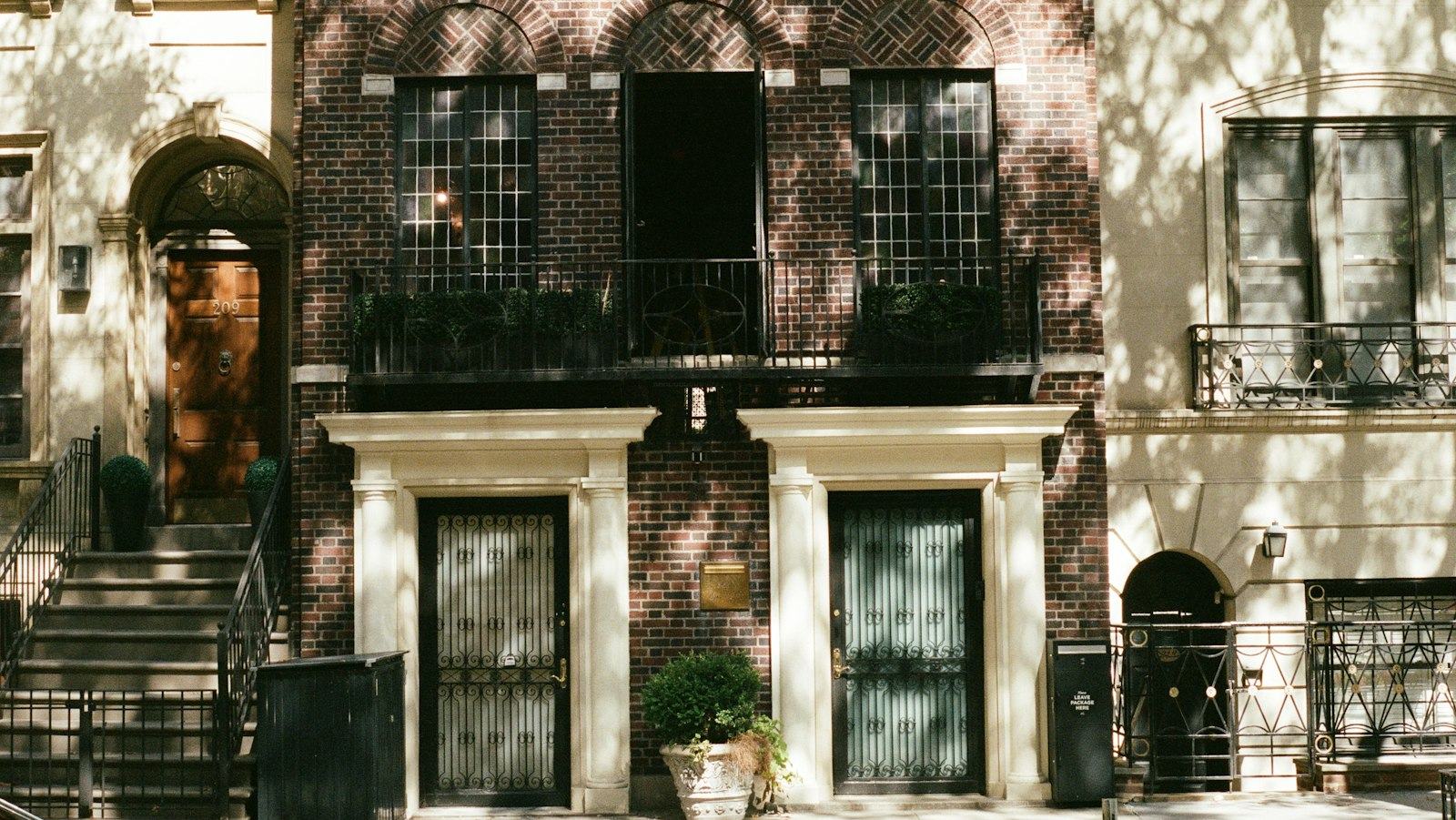 Garden Townhouse near Park Slope