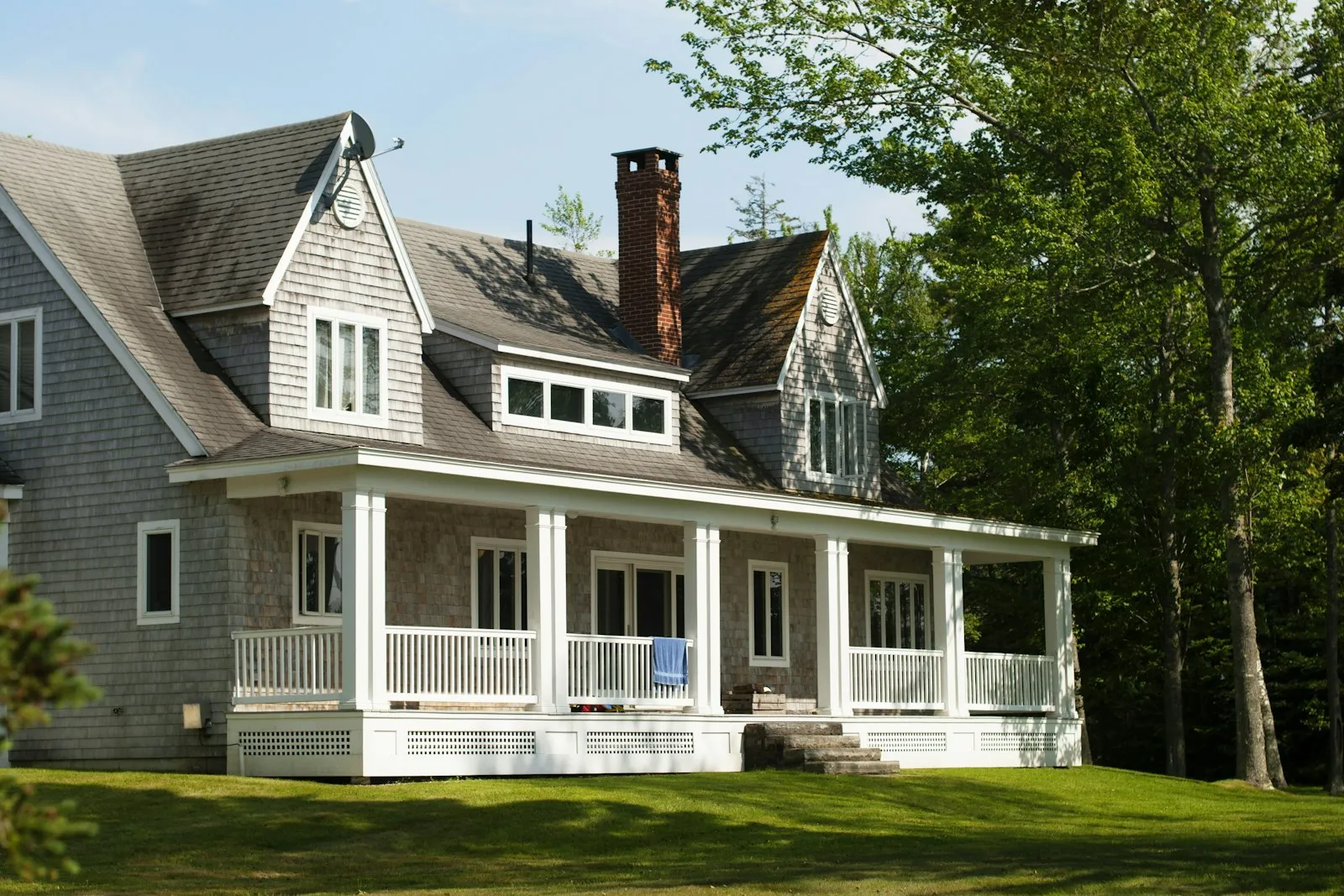 Lakeview Family Home